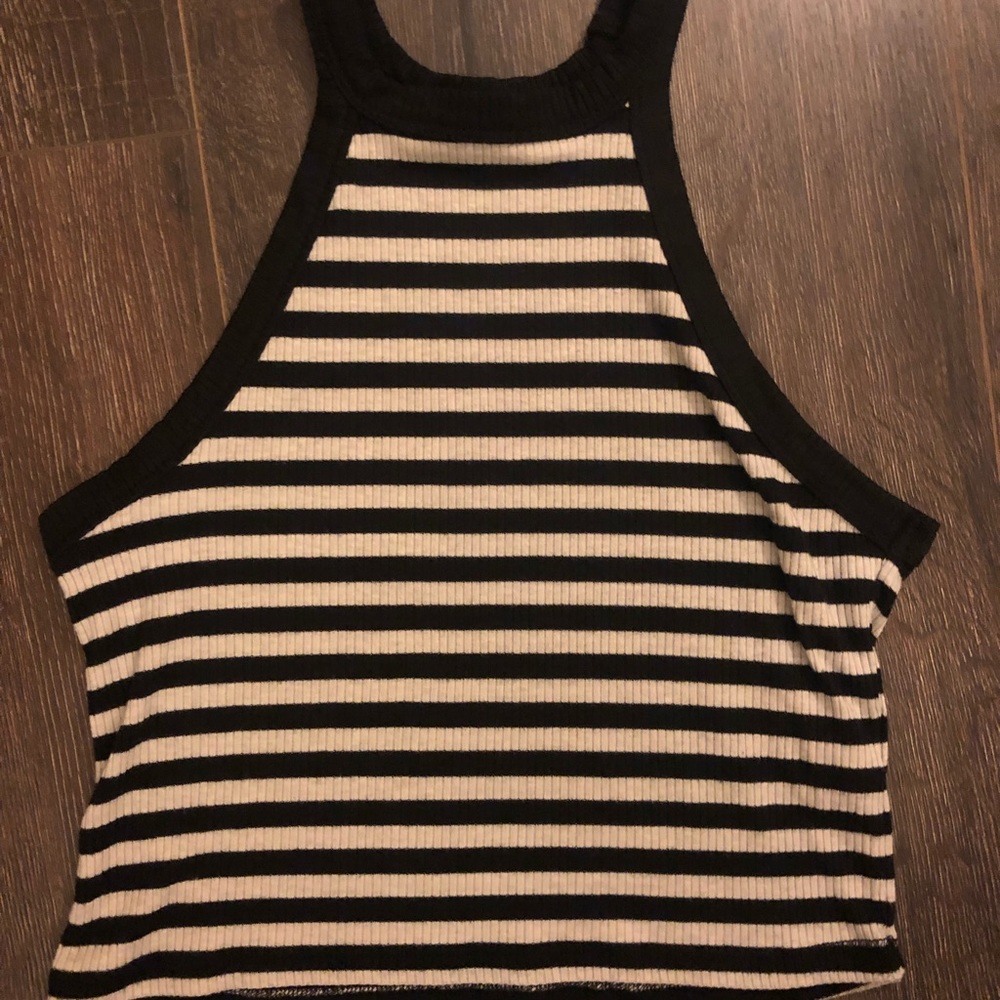 Stripped Crop Top